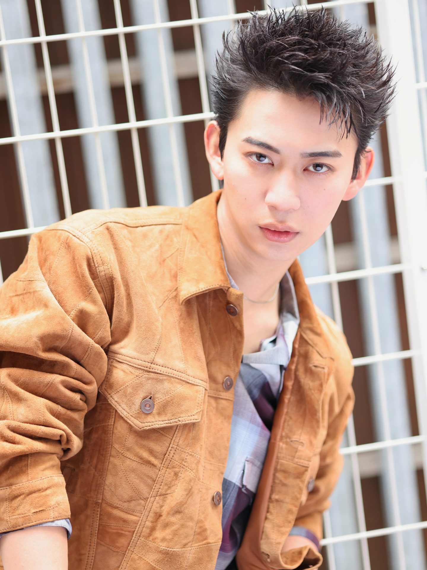 レイジーショートフェザー